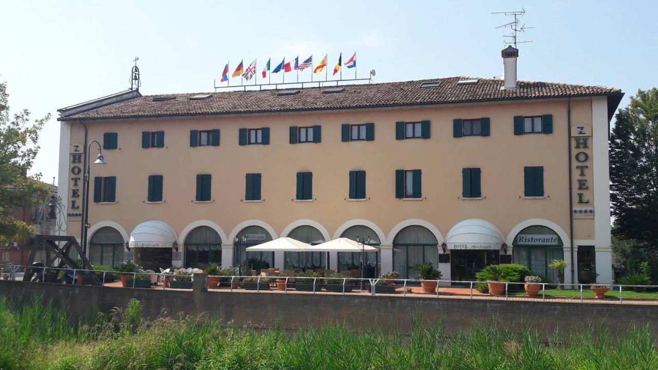 Hotel Bentivoglio Residenza D'Epoca Luaran gambar