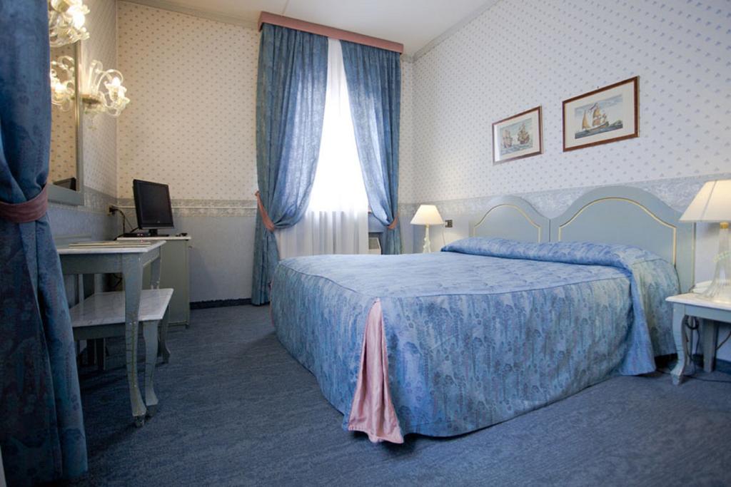 Hotel Bentivoglio Residenza D'Epoca Luaran gambar