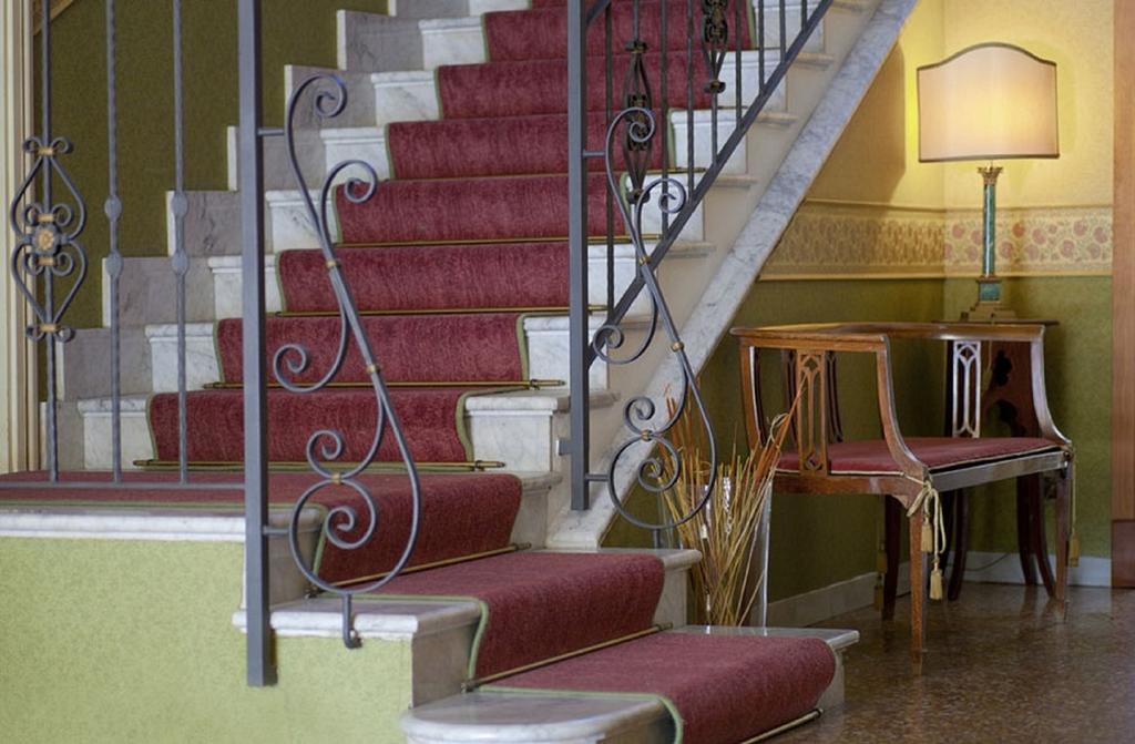 Hotel Bentivoglio Residenza D'Epoca Luaran gambar